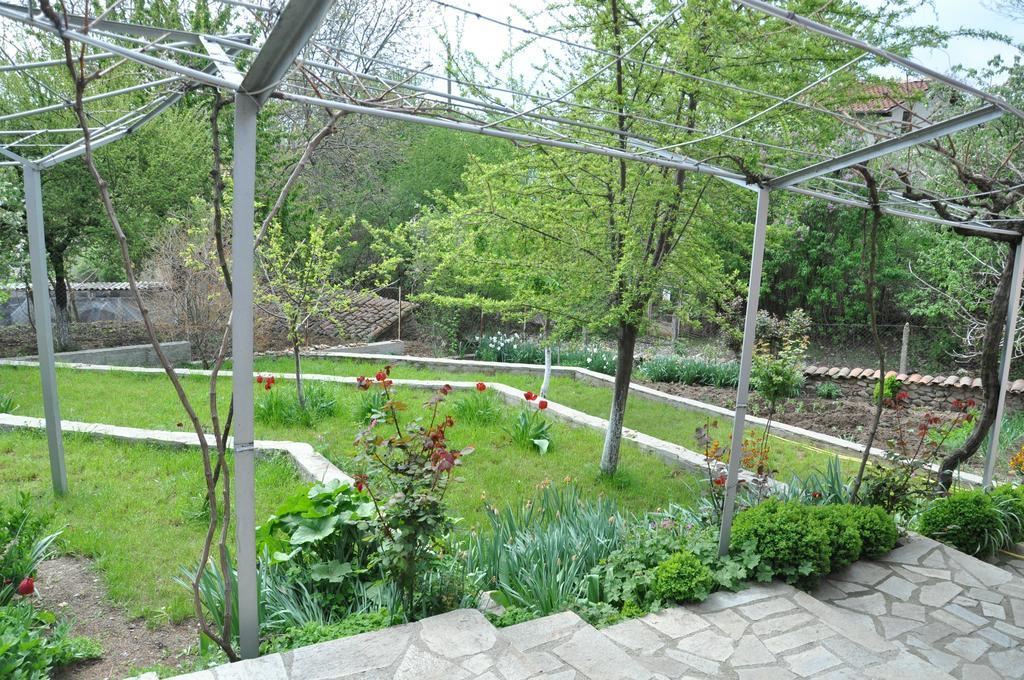 Holiday Home Vilata Kŭrdzhali Esterno foto